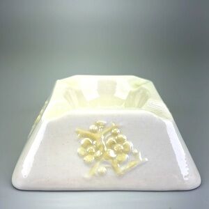 Vintage Belleek Thorn Ashtray